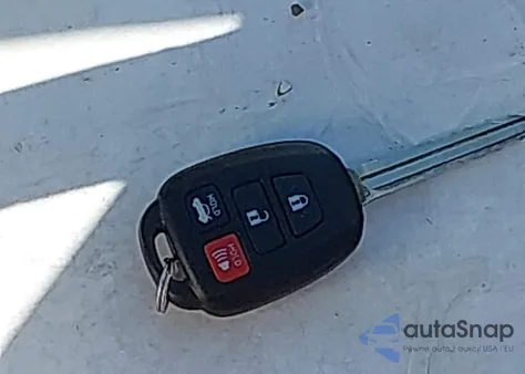 2013 Toyota Camry Se from USA, damaged, VIN 4T1BF1FK2DU265115